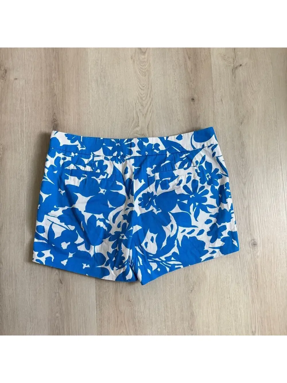J. Crew EUC Women's Blue White Floral Shorts Size 12